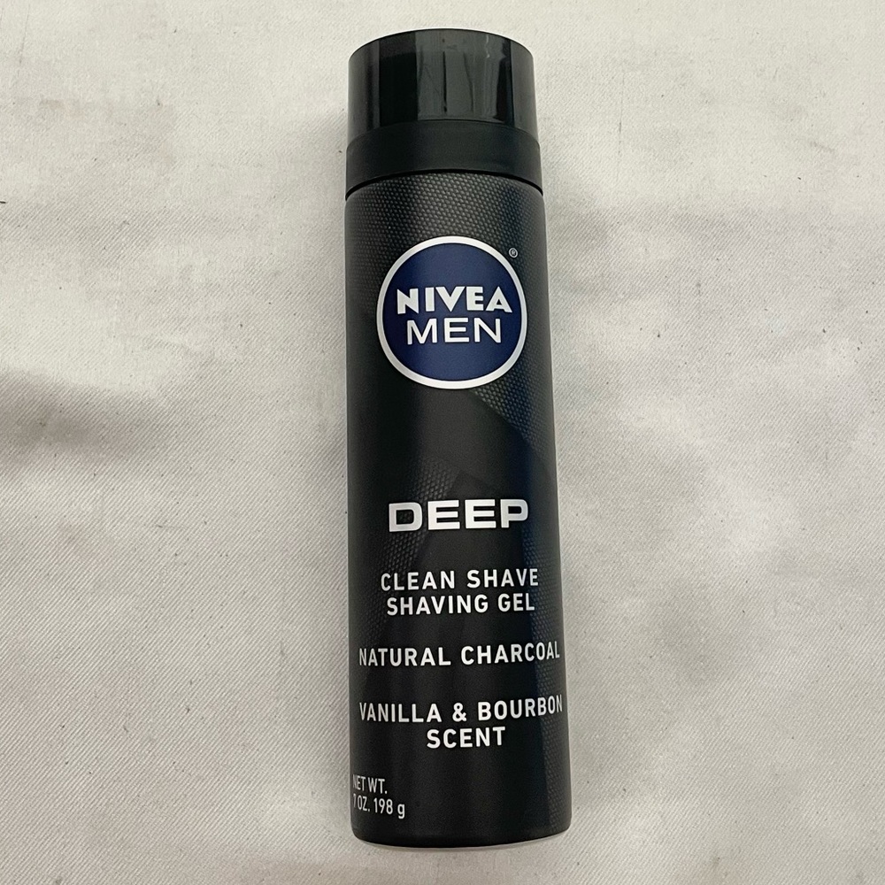 NEW Nivea men natural charcoal clean shave vanilla bourbon scent gel